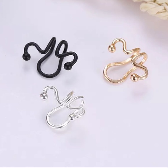 ⚜️[𝟯/$𝟭𝟴]⚜️Gold Cuff Simple Wrap Earring NEW - Picture 7 of 10